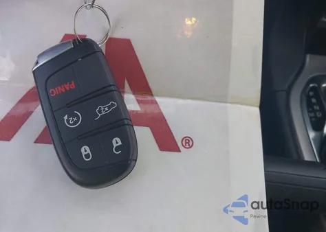 2019 Jeep Grand Cherokee Limited 4X4 from USA, damaged, VIN 1C4RJFBGXKC804017